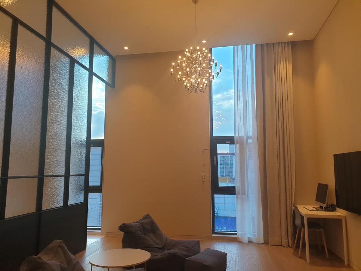 Hotel Libre Siheung Bagian luar foto